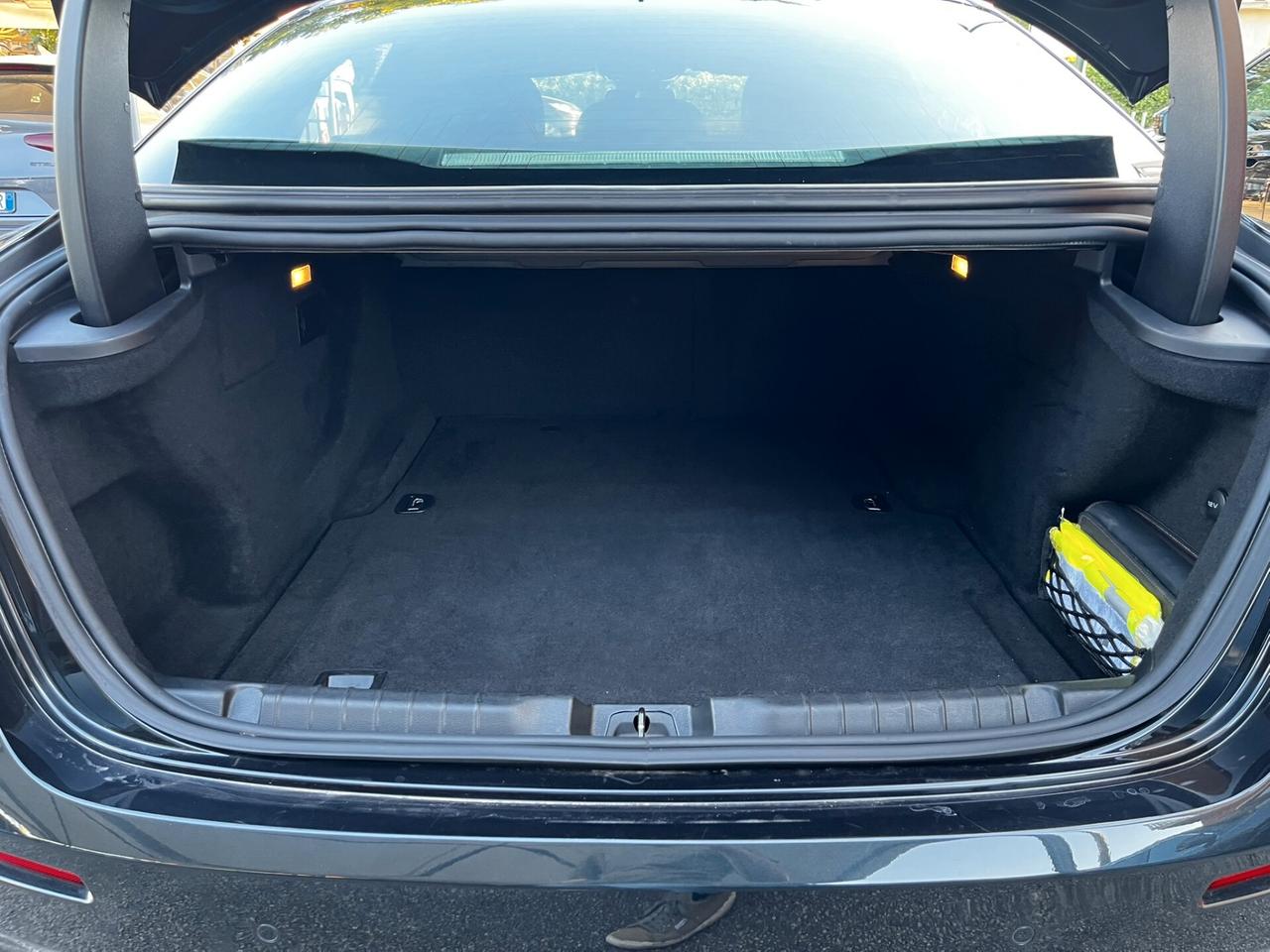 Maserati Ghibli 2.0 MHEV GT 330CV RWD