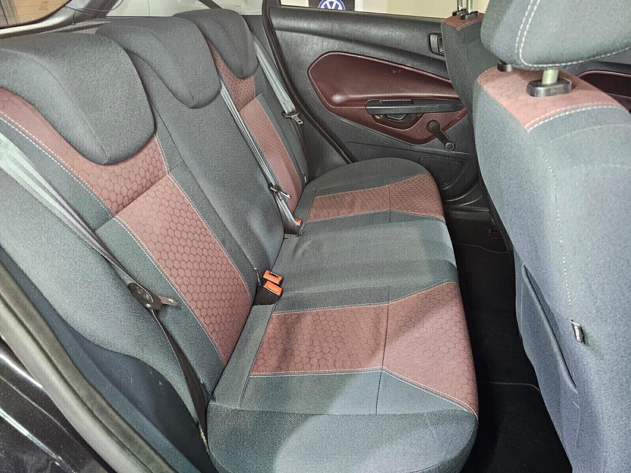 Ford Fiesta 1.6 TDCi 95 CV 5p. Titanium