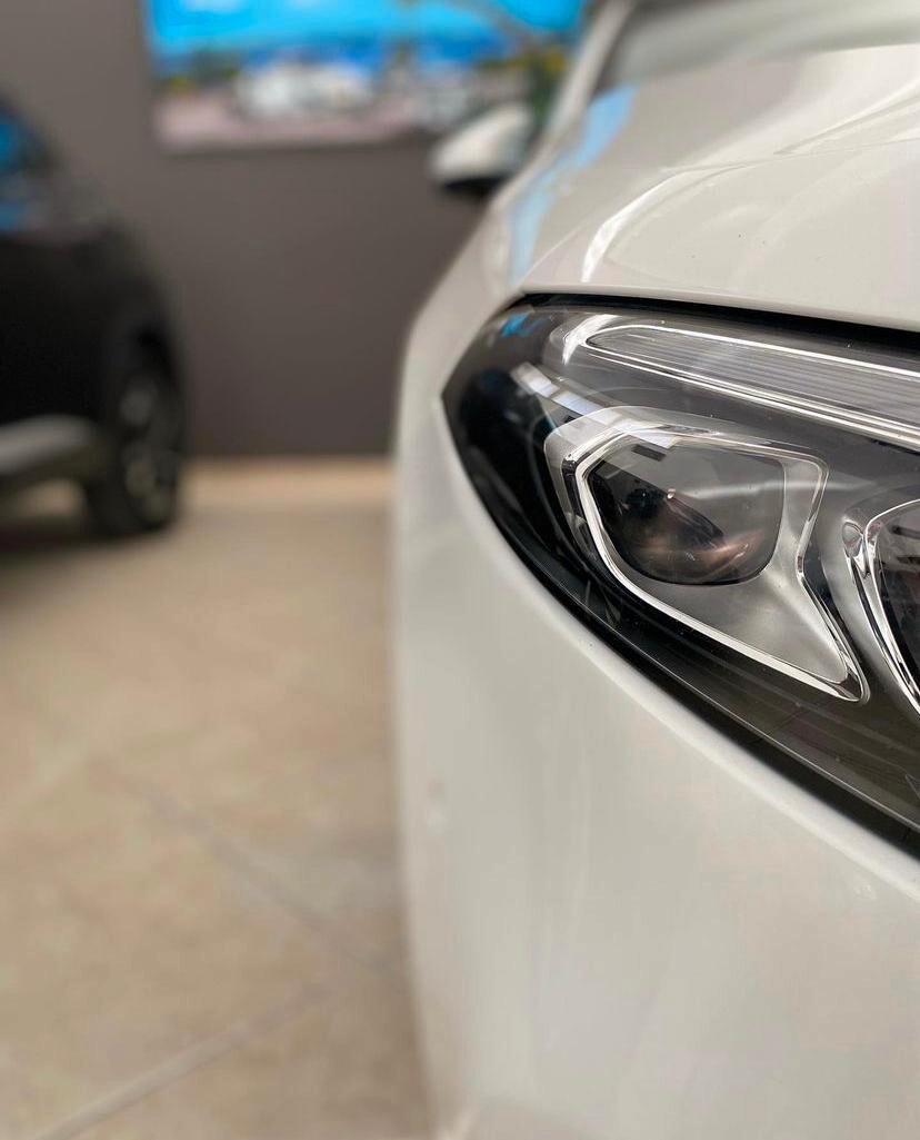 Mercedes-benz A 180 A 180 d Business. Iva inclusa