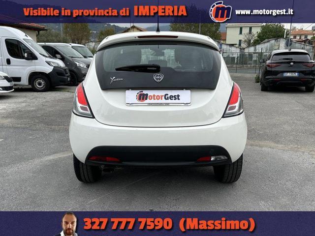LANCIA Ypsilon 1.2 69 CV 5 porte NEOPATENTATI