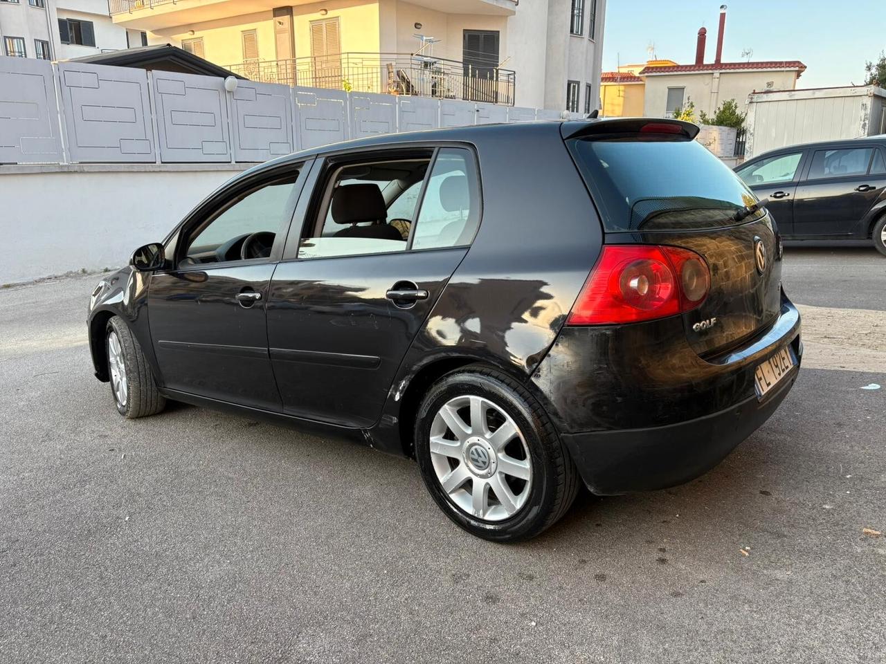 Volkswagen Golf 2.0 16V TDI 5p. Sportline
