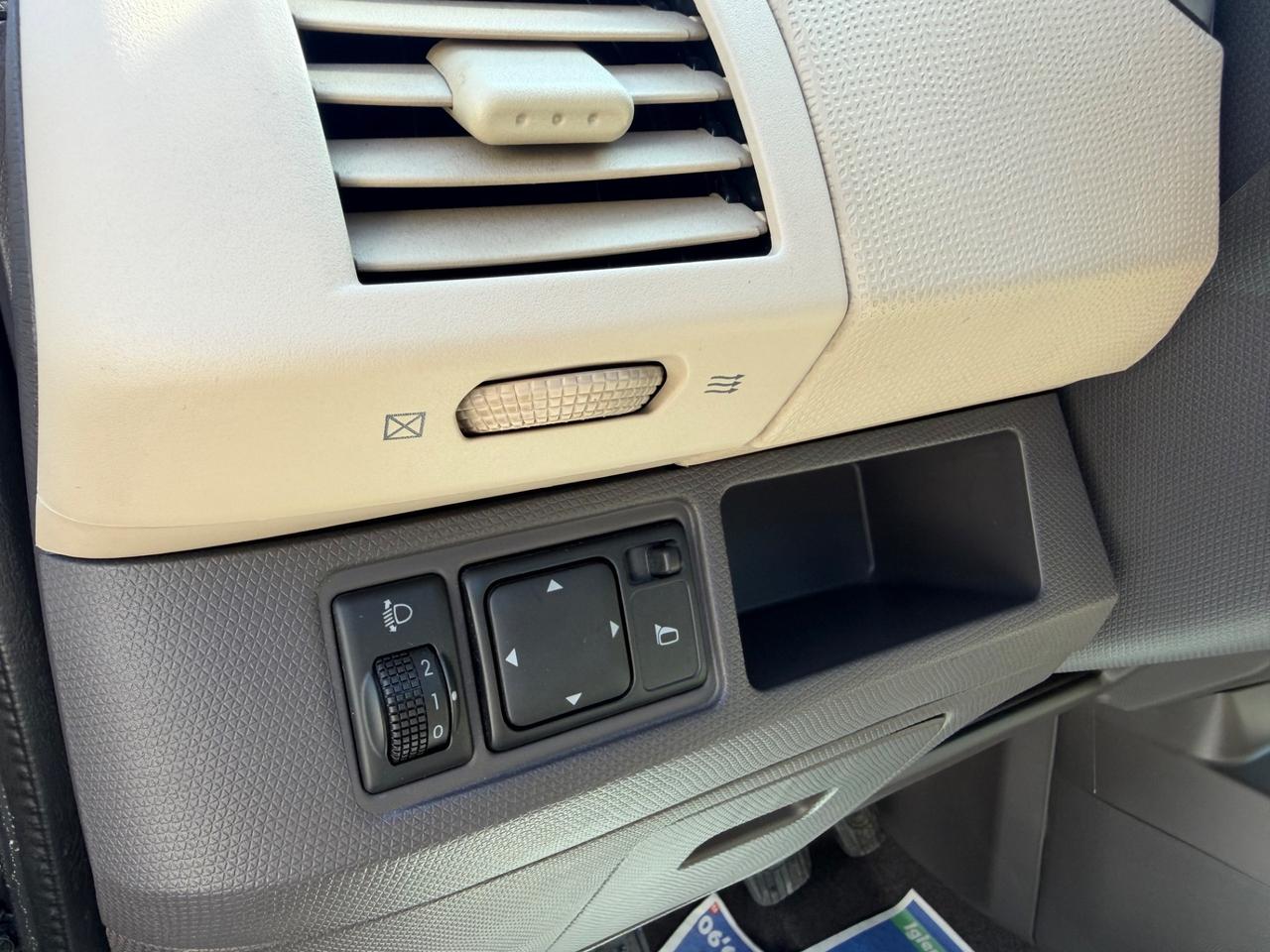 Nissan Micra 1.2 16V 3 porte Easy - 2010