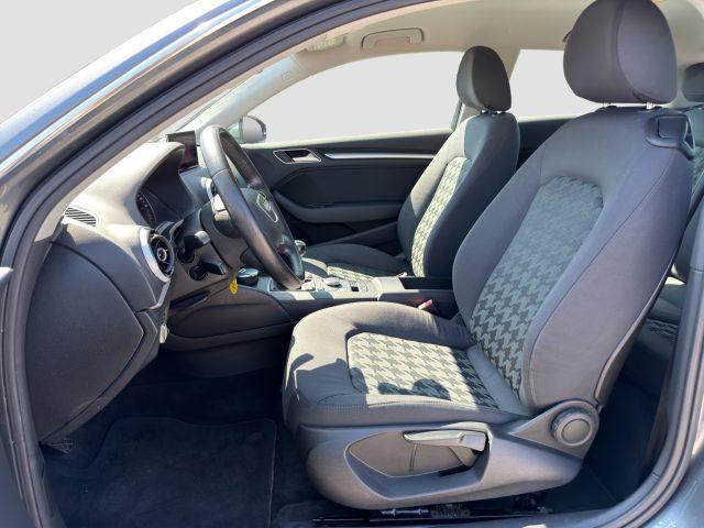 AUDI A3 A3 1.6 TDI Young