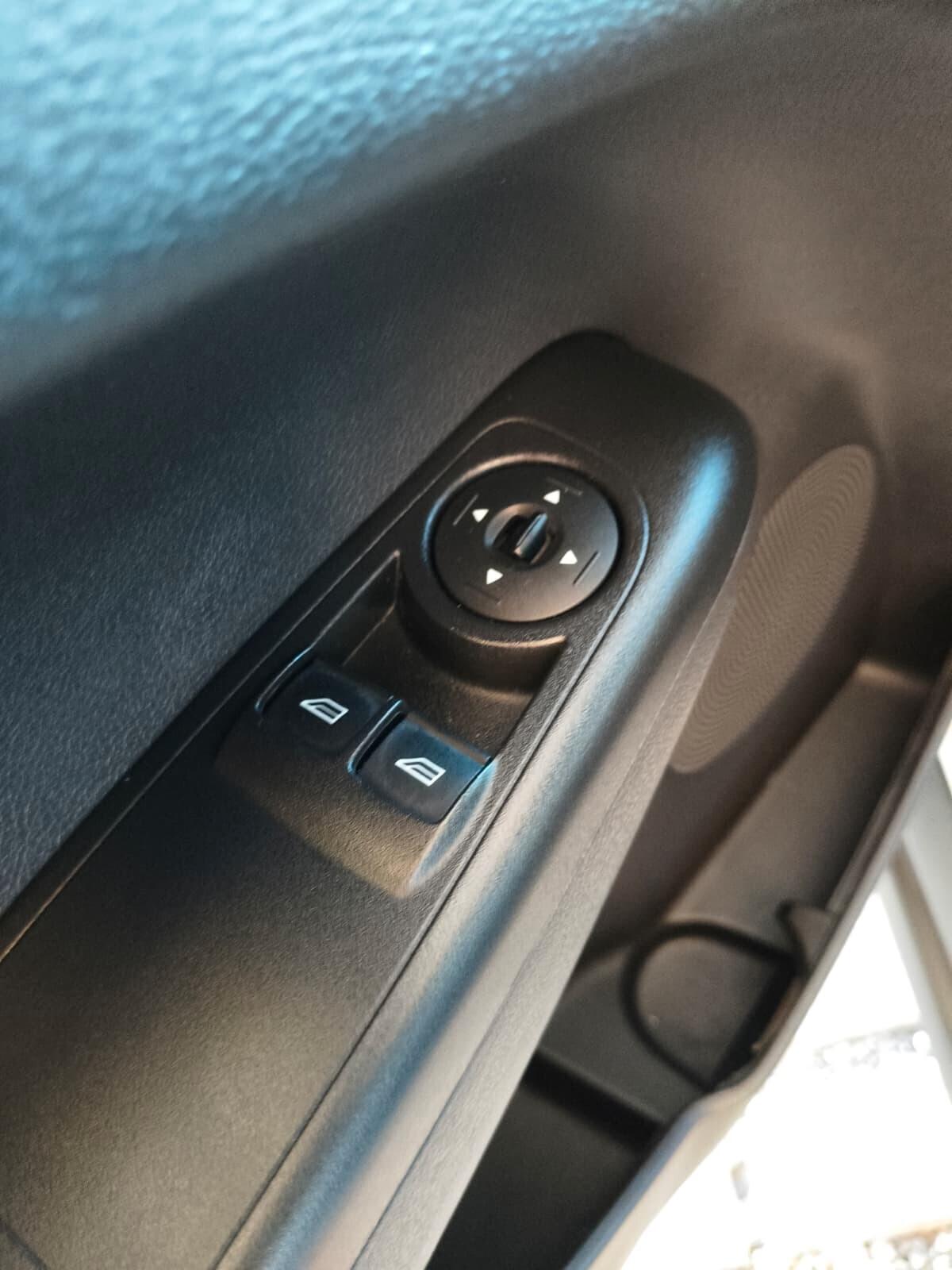 Ford Transit Courier 1.5 TDCi 75CV Van Trend VANO CARICO RIVESTITO