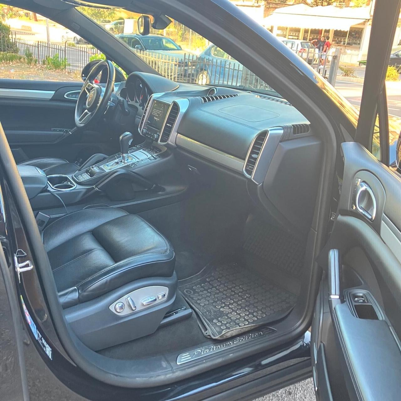 Porsche Cayenne 3.0 Diesel Platinum Edition