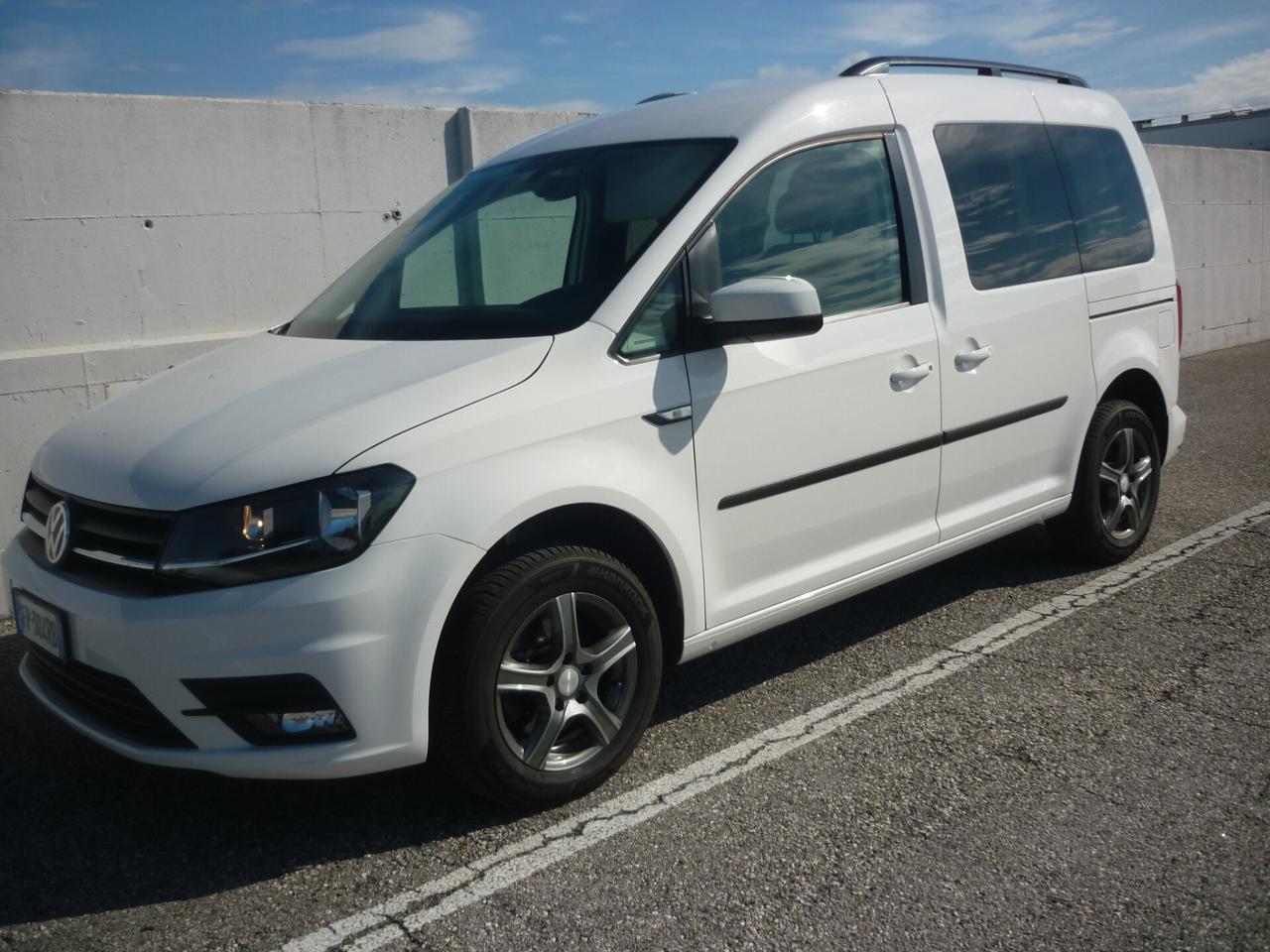 Volkswagen Caddy Pianale Ribassato 2.0 TDI 102 CV DSG Trendline