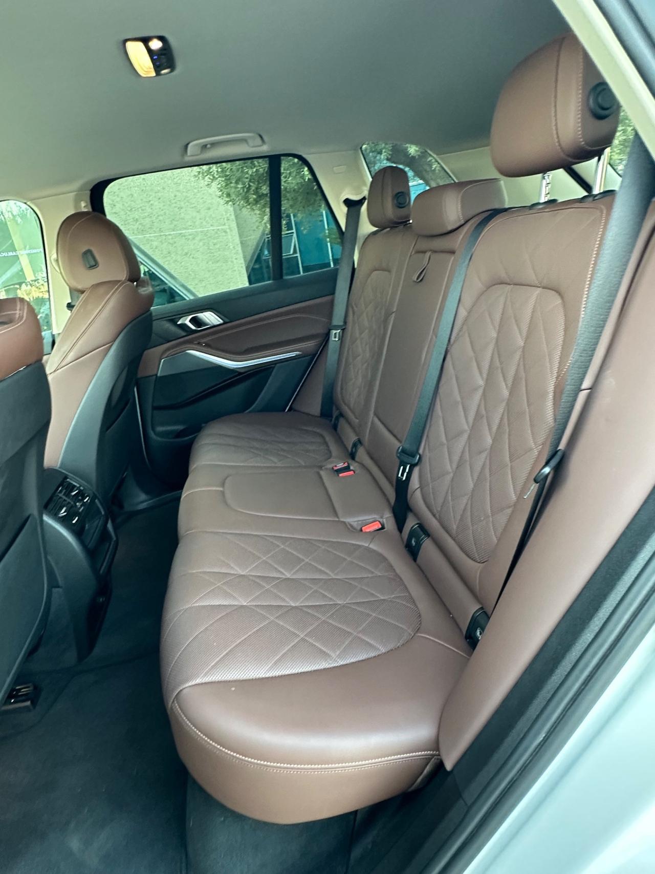 BMW X5 xdrive30d mhev 48V Business auto