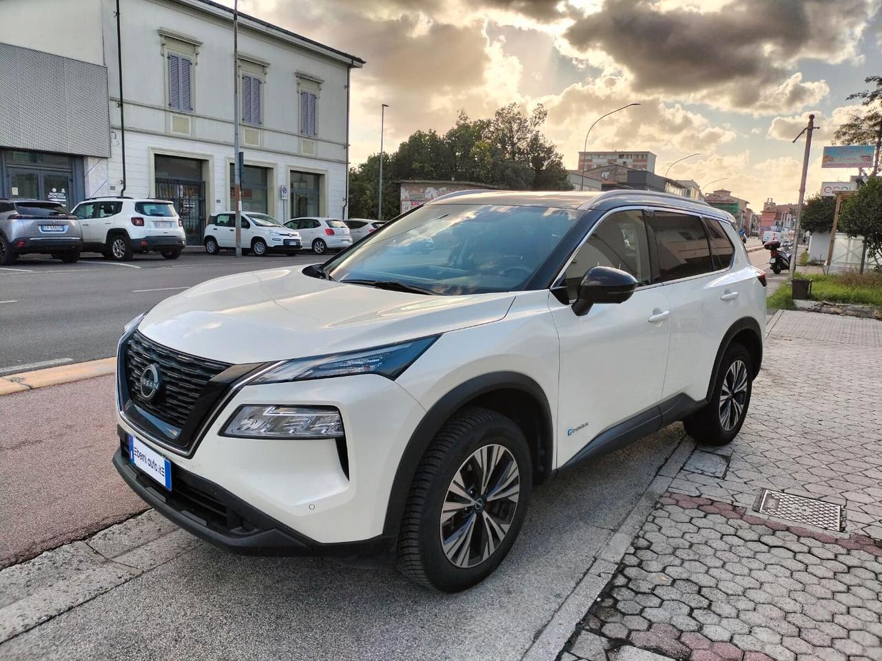 Nissan X-Trail e-Power e-4orce 4WD 5 posti N-Connecta del 2023 pochi km