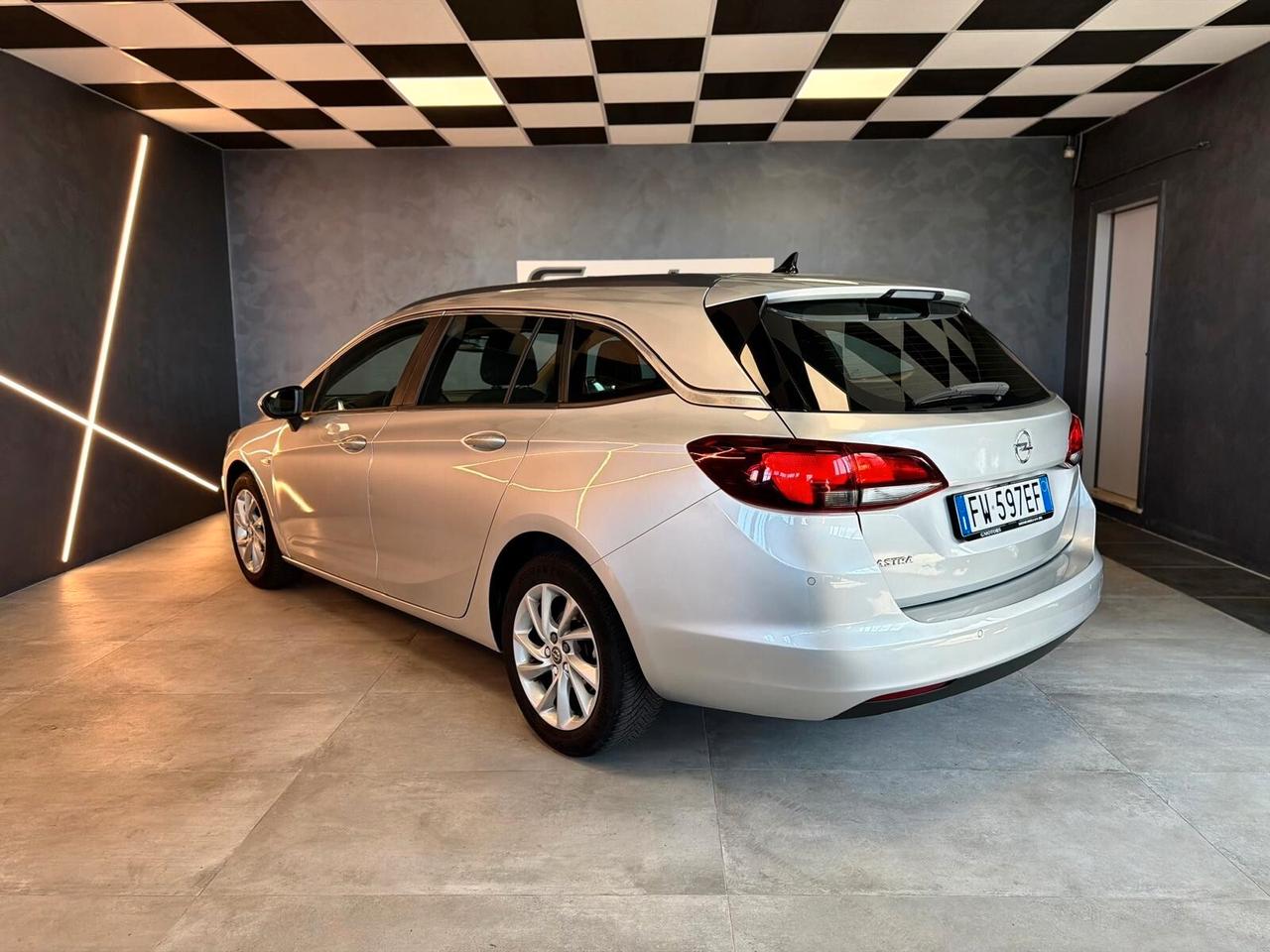 Opel Astra 1.6 CDTi 110CV Start&Stop Sports Tourer Business