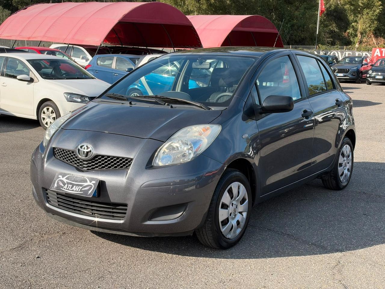 Toyota Yaris 1.0 5 porte Luxury pack
