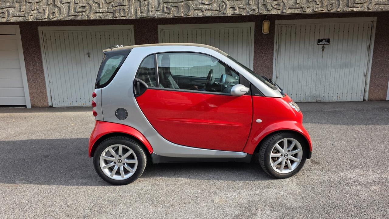 Smart ForTwo coupé passion - Benzina Automatica – 40.000 km
