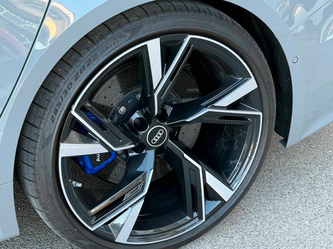 Audi A6 Avant RS6 4.0 mhev quattro tiptronic