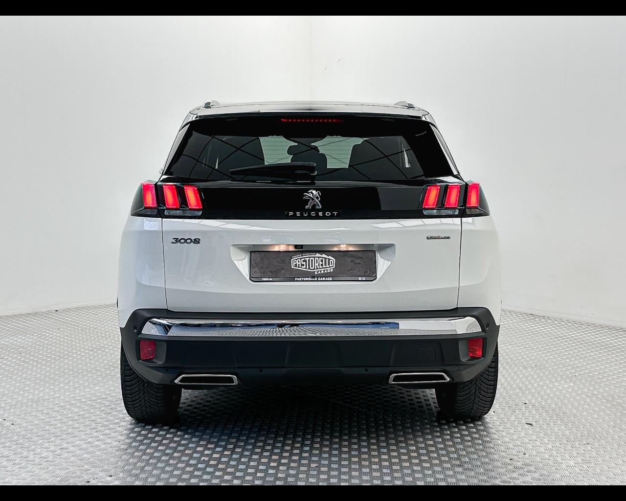 PEUGEOT 3008 2ª serie - 3008 BlueHDi 130 S&S EAT8 Allure