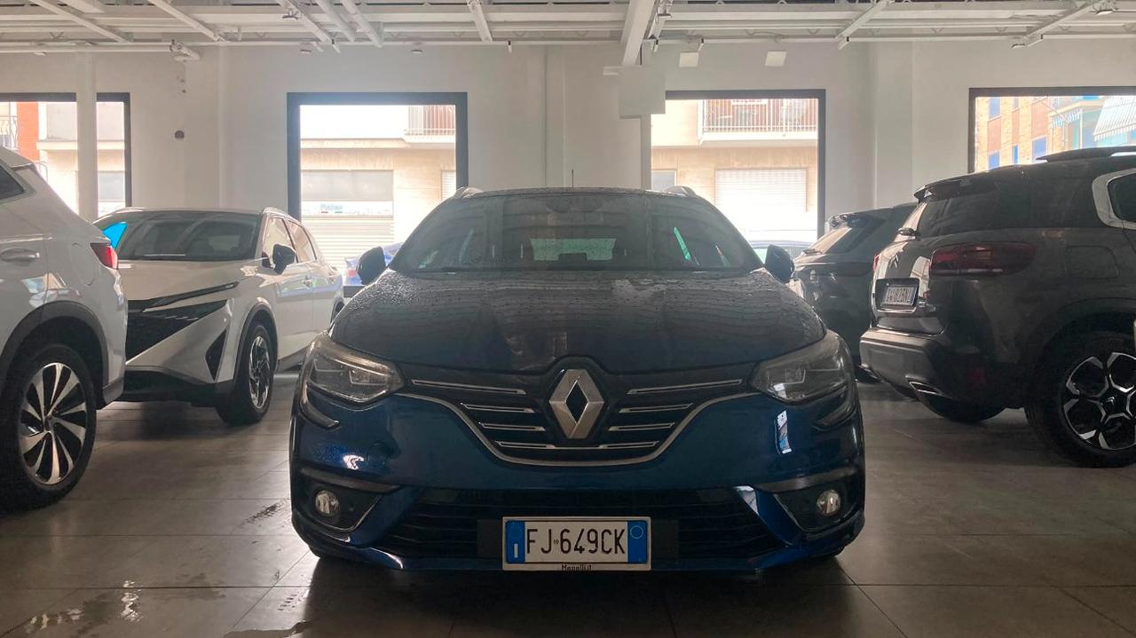 Renault Megane Sporter 1.5 dci 110cv edc