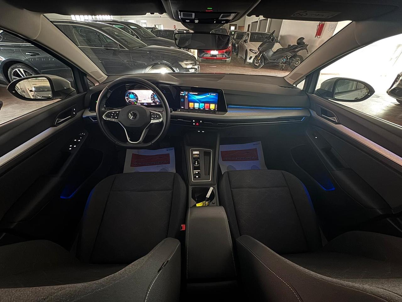 Volkswagen Golf 2.0 TDI 150 CV DSG SCR Life