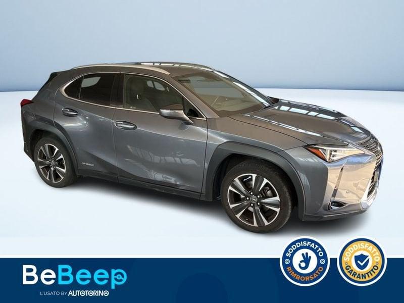 Lexus UX 2.0 PREMIUM 4WD CVT