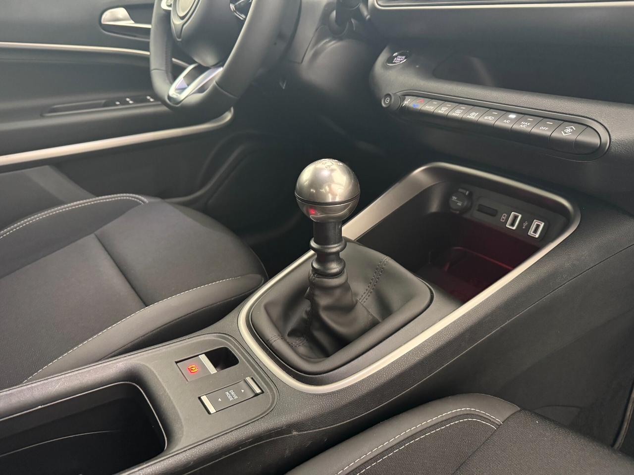Jeep Avenger 1.2 T-GDI ALTITUDE
