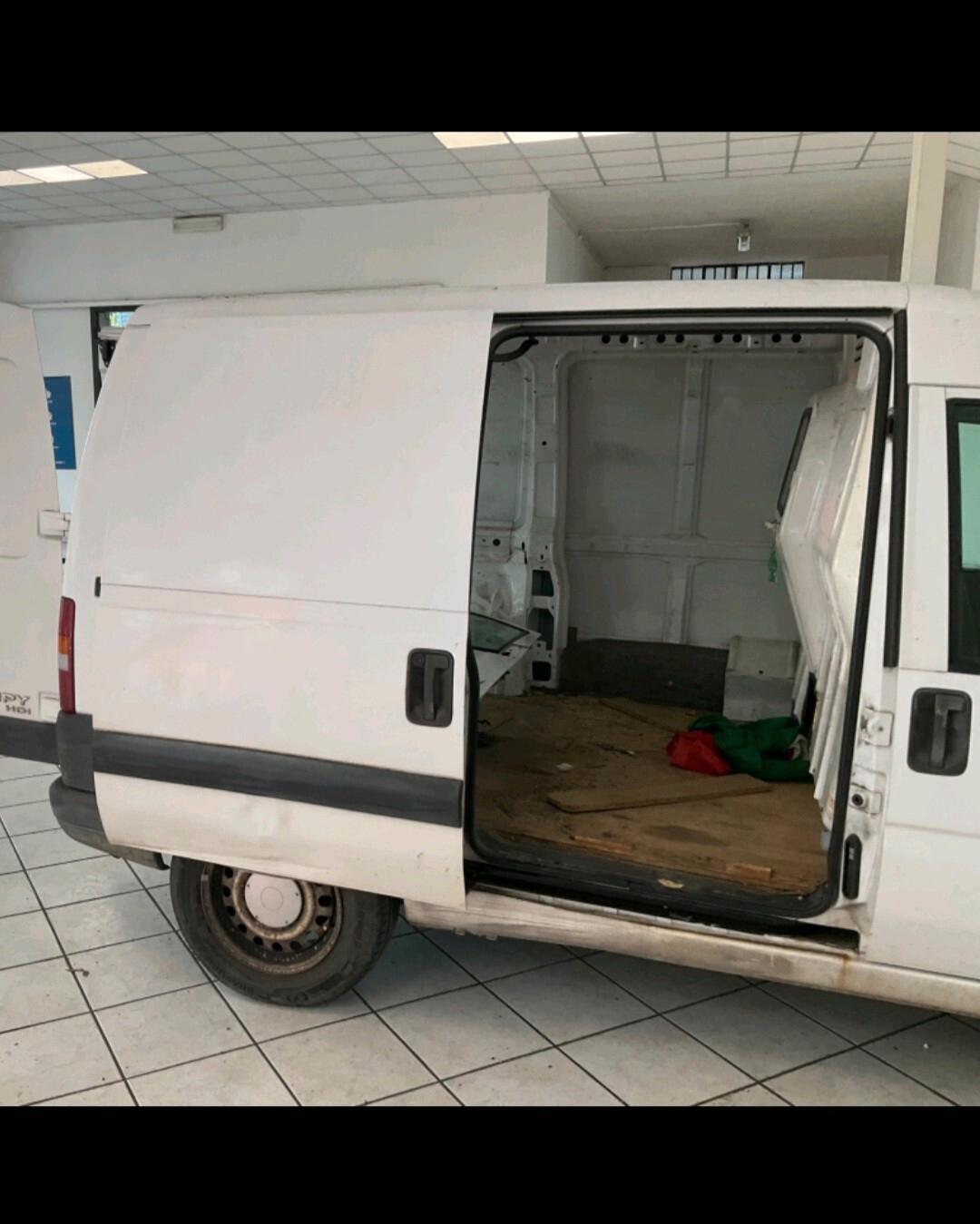 Citroen Jumpy 2.0 HDi/95 cat 815 Conf. Furg. 2006