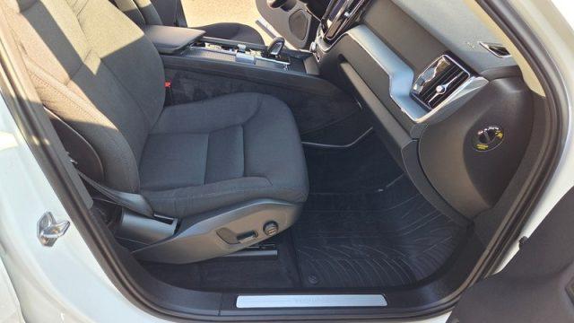 VOLVO XC60 T6 Recharge Plug-in Hybrid AWD Inscription PERMUTE