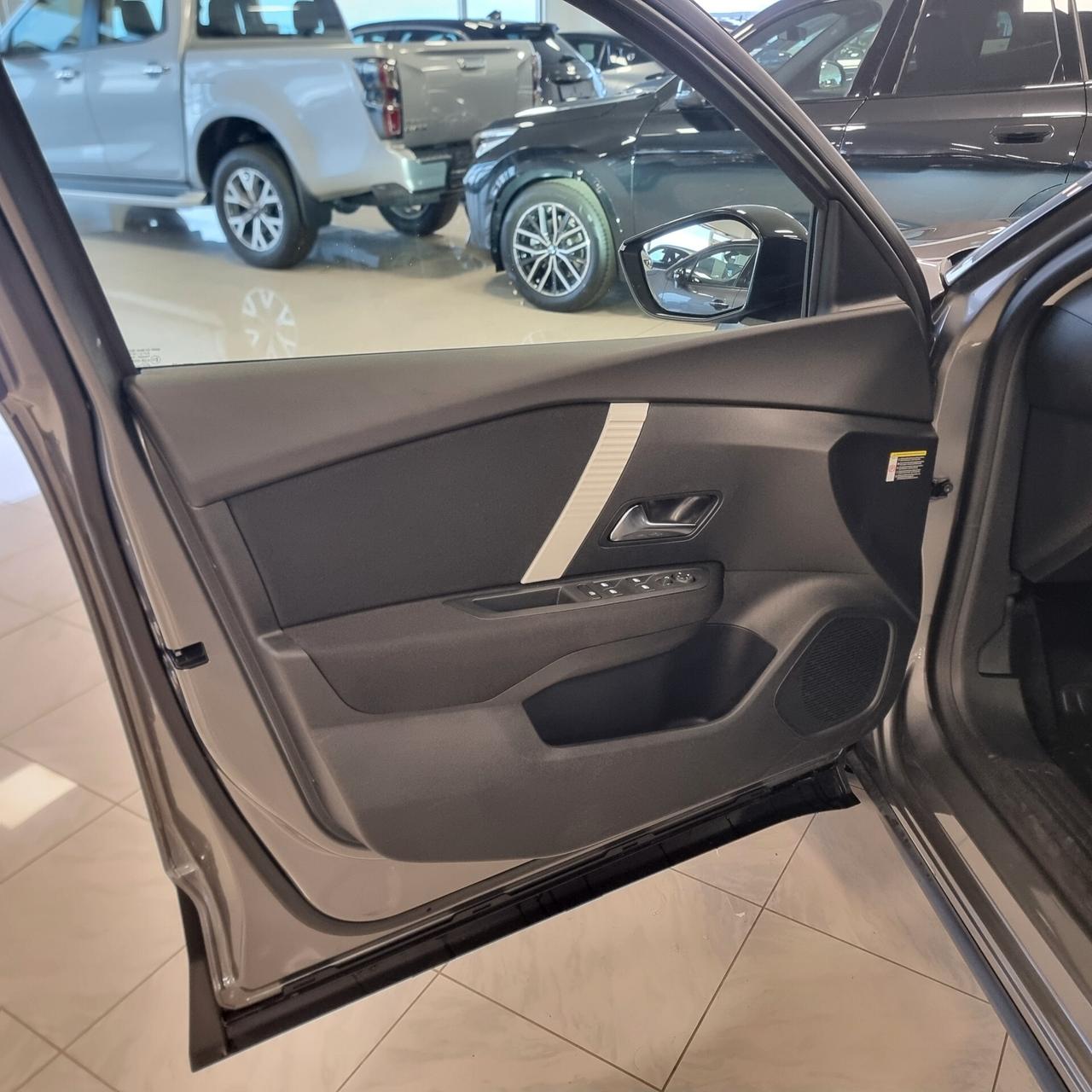 CITROEN C4 PLUS 1.2 BZ 130cv/96kw EAT8 cambio automatico