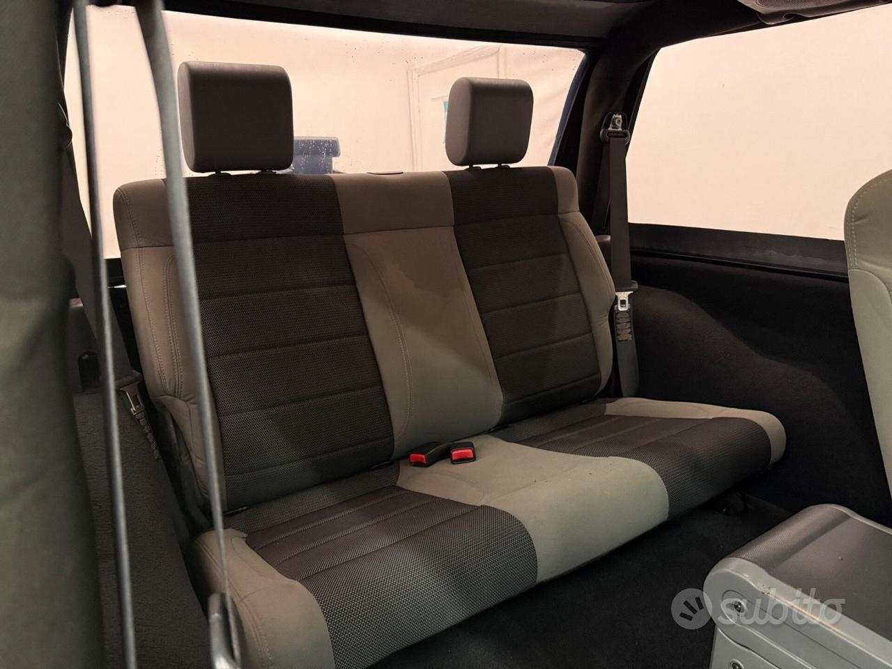 Jeep Wrangler 2.8 Unlimited CRD DPF Sport cabrio T