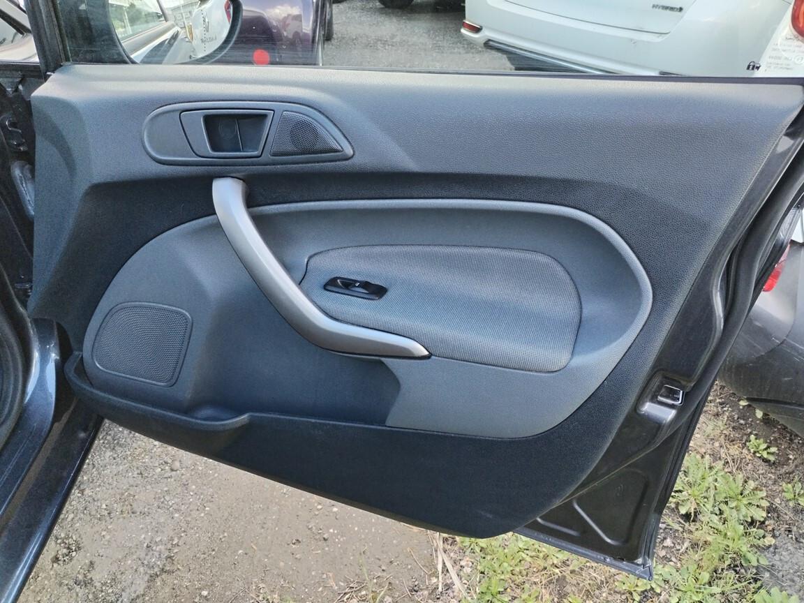 Ford Fiesta 1.2 82CV 5p SOLO 69000KM DEL 6/2009