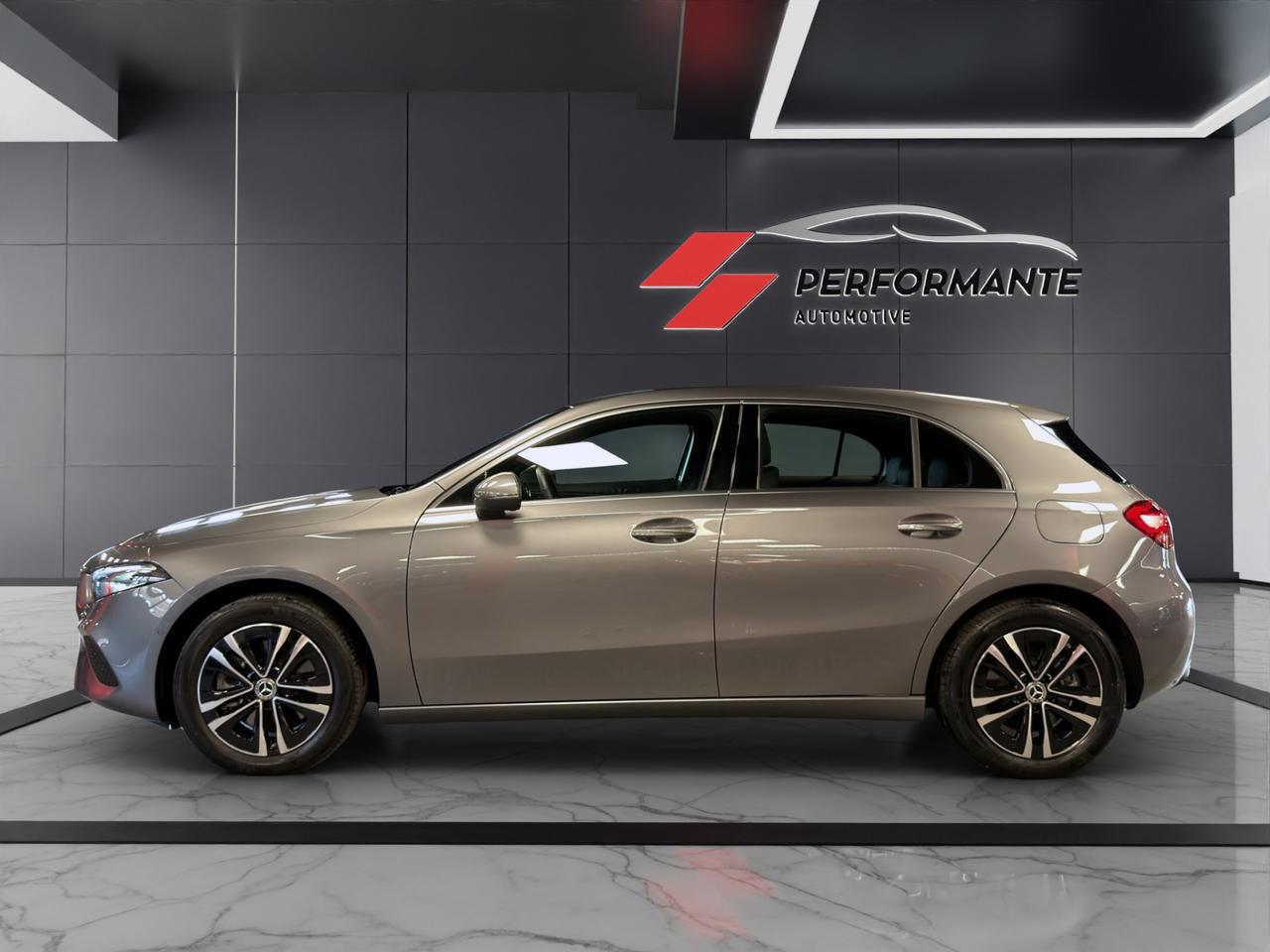 Mercedes A 250 e Plug-In-Hybrid Progressive Advanced Speedshift DCT AMG 8G
