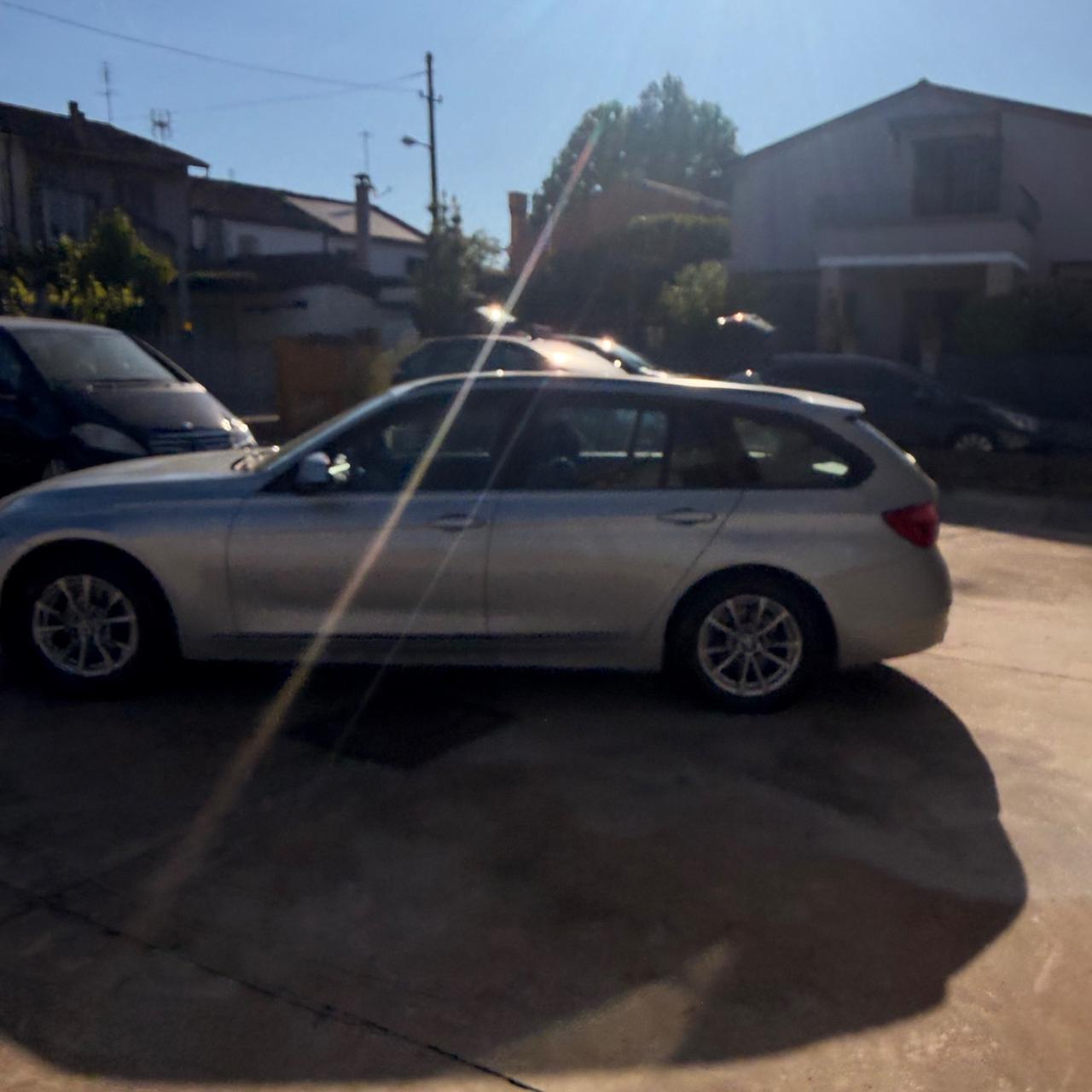 Bmw 318 318d Touring Business Advantage aut.
