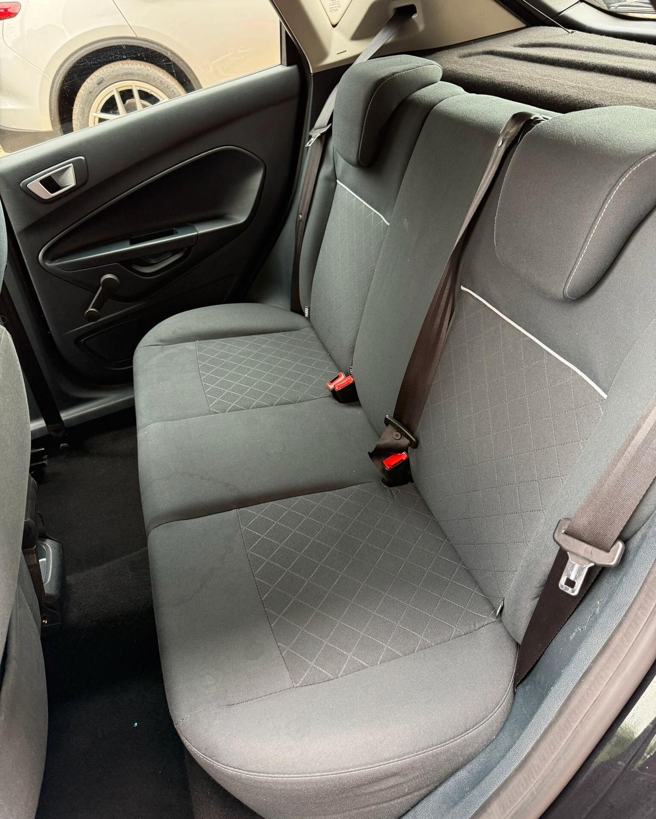 Ford Fiesta Ikon 1.2 16V Business