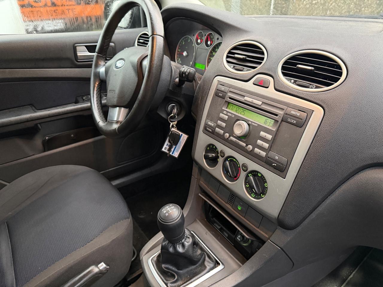 Ford Focus 1.6TDCi (90CV) S.W. Neopatentati