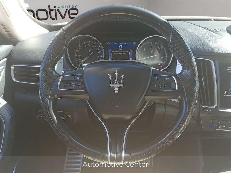 Maserati Levante Levante 3.0 V6 275cv auto
