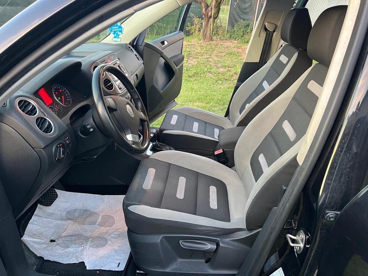 Volkswagen Tiguan 2.0 TDI DPF 4MOTION Sport & Style