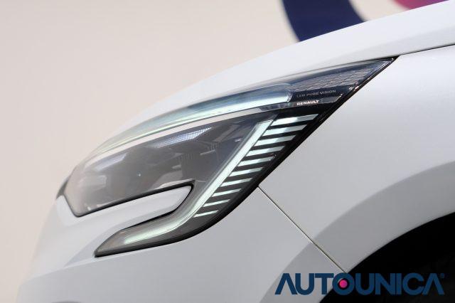 RENAULT Clio FULL HYBRID E-TECH 140 CV 5PORTE INTENS NEOPATENTI