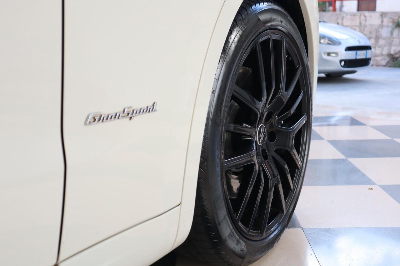 Maserati Levante V6 430 CV S AWD Gransport