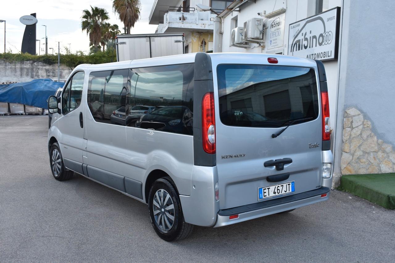 Renault Trafic 9P. L2 Cambio Automatico