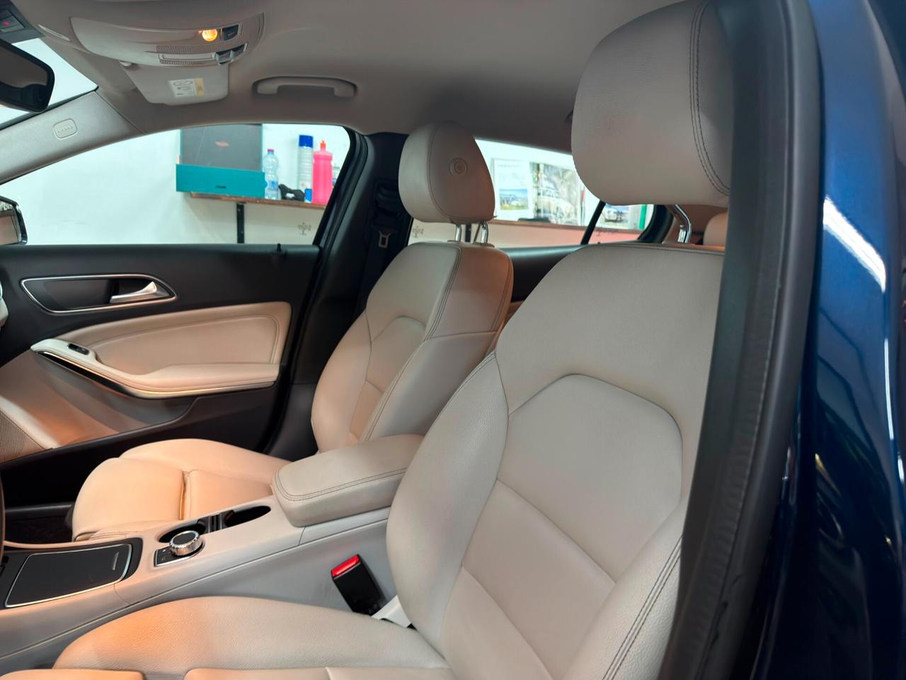 Mercedes-benz GLA 200 d Automatic Premium