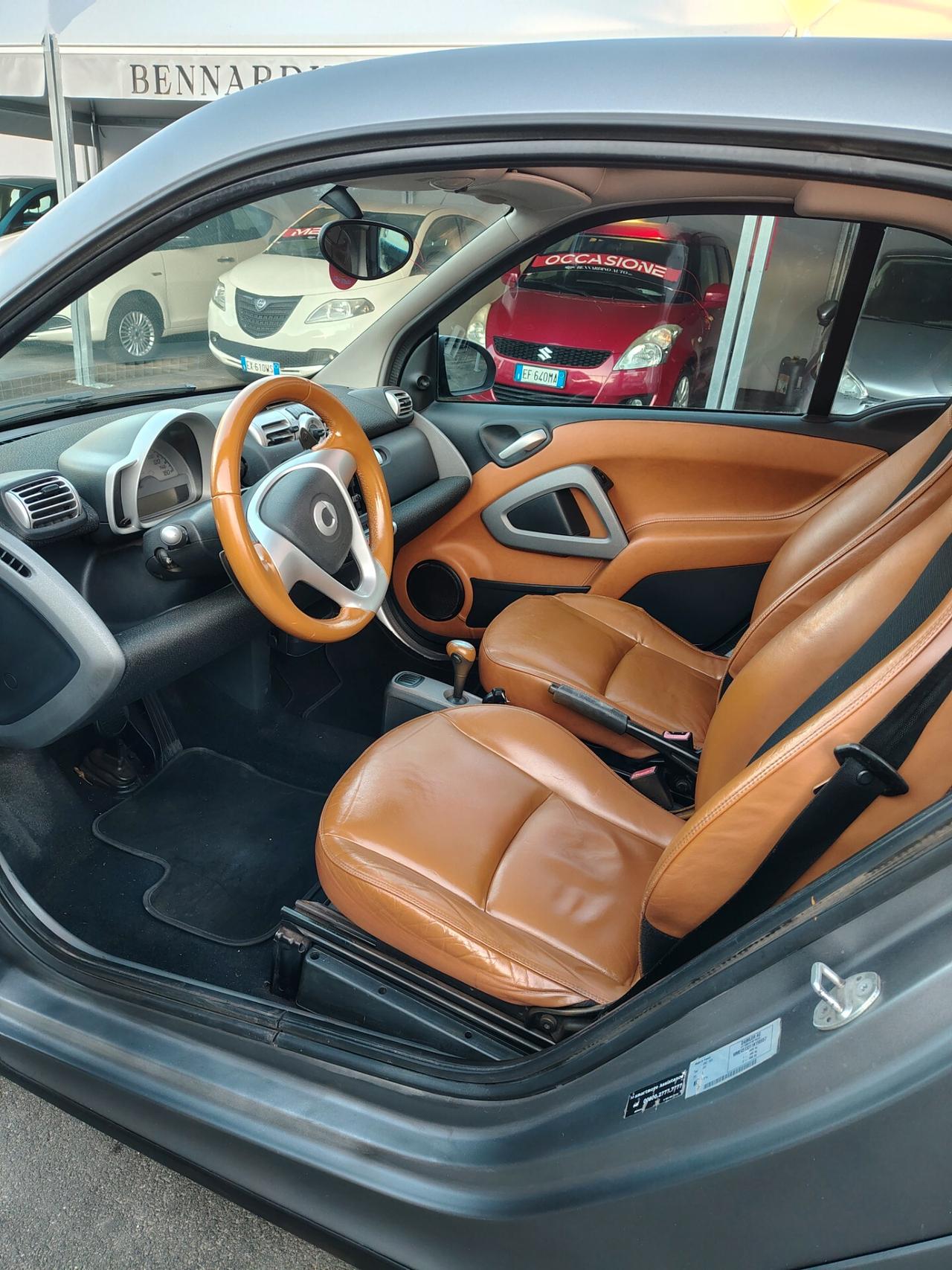 Smart ForTwo 1000 52 kW coupé limited two