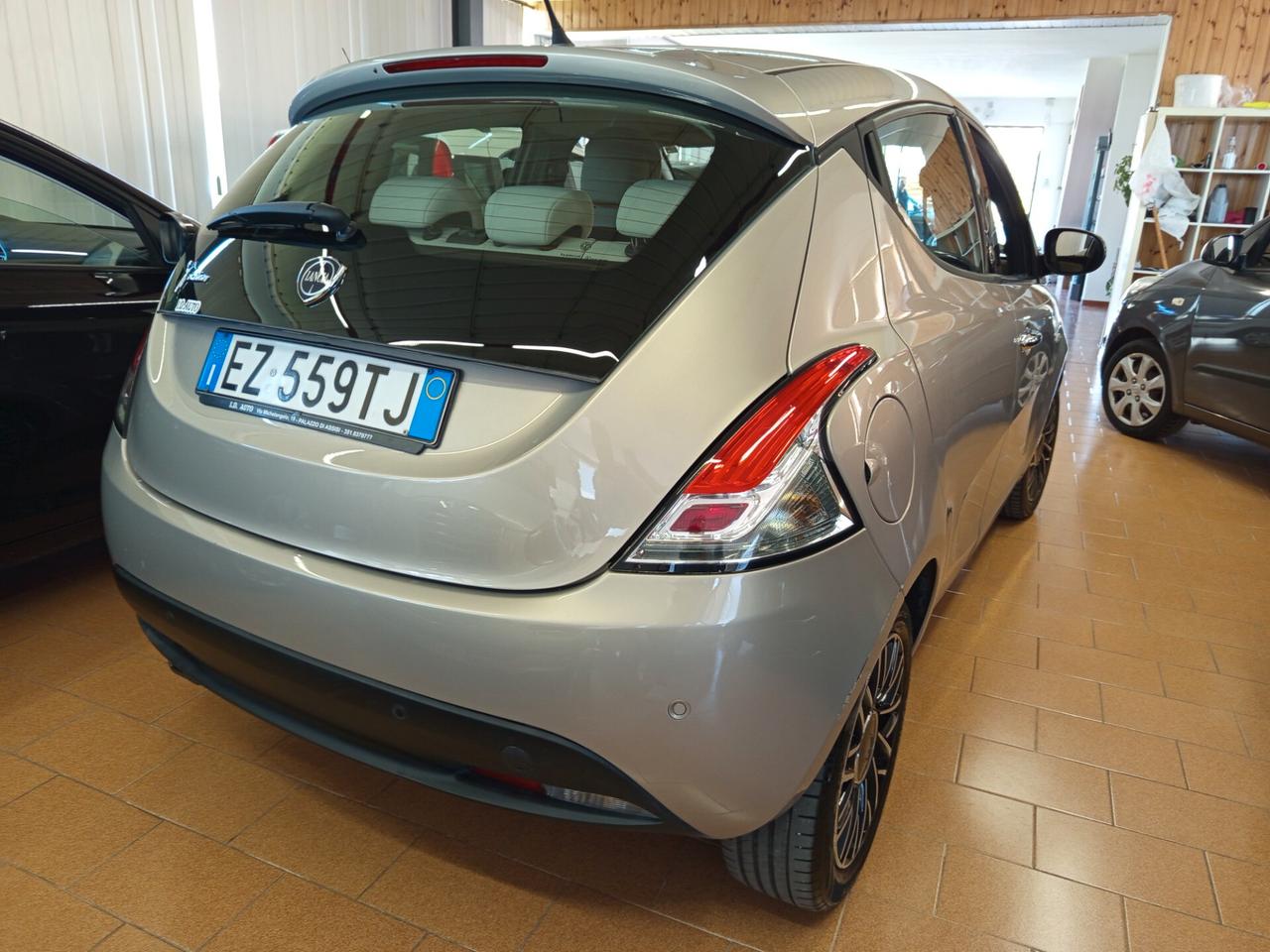 Lancia Ypsilon 1.3 Mjt diesel, 165 Mila chilometri ok neopatentati