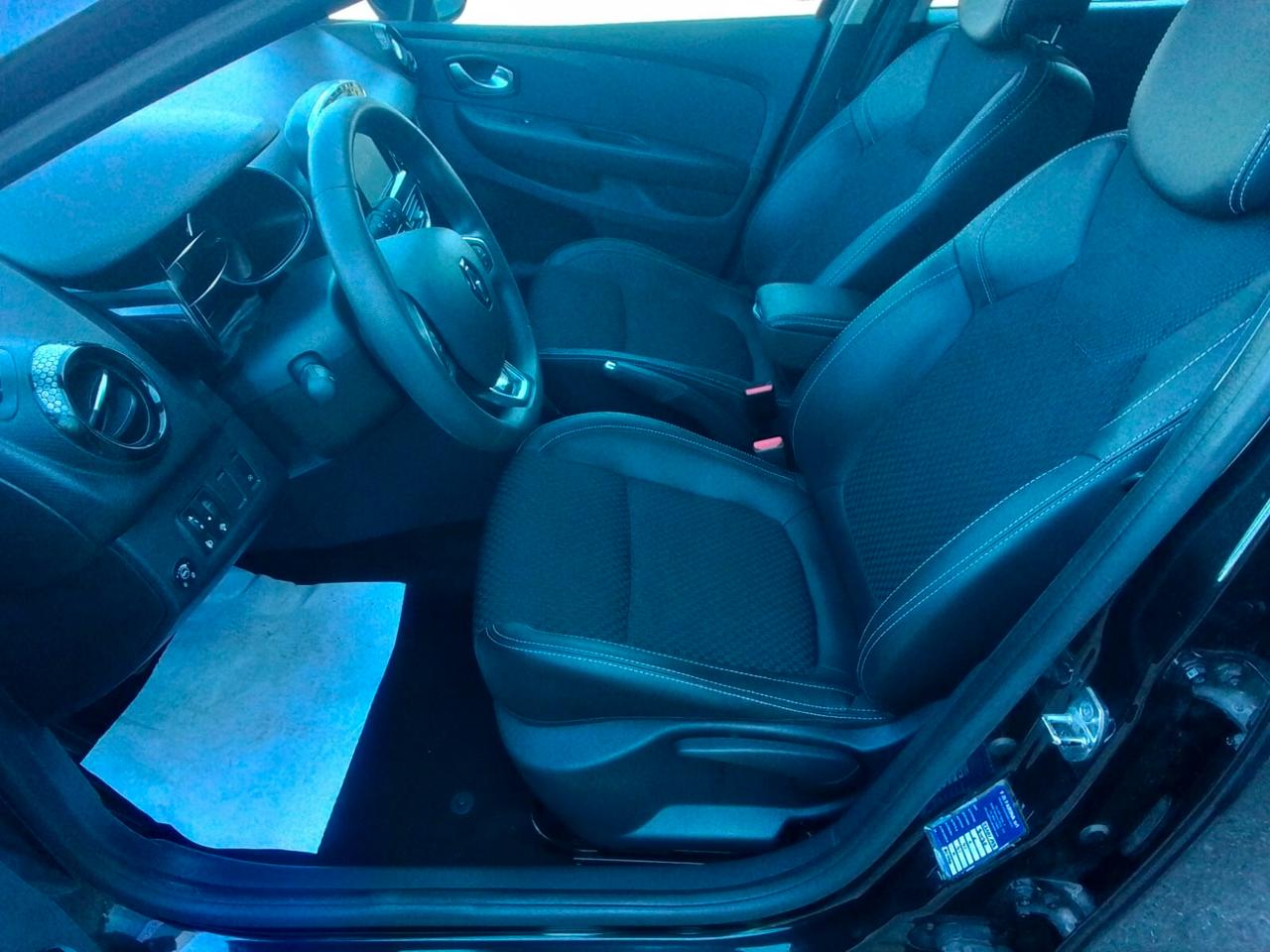 Renault Clio Moschino 0.9 GPL 90cv