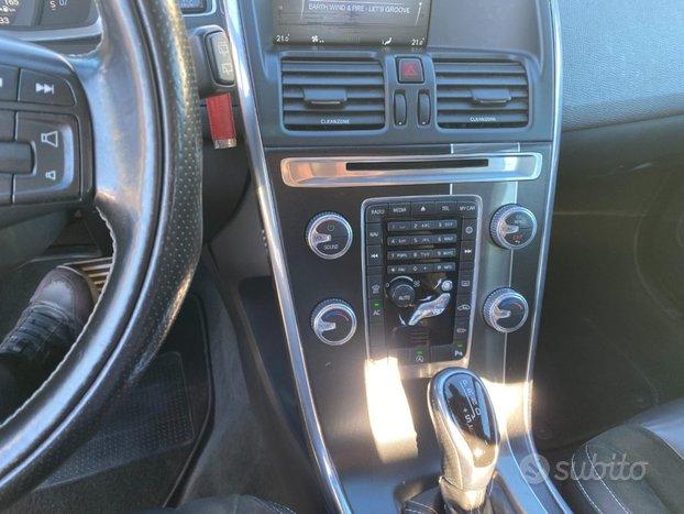 VOLVO XC60 D3 Business Geartronic Plus N1