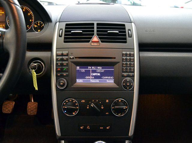 MERCEDES-BENZ A 160 BlueEFFICIENCY Avantgarde Service M.B.