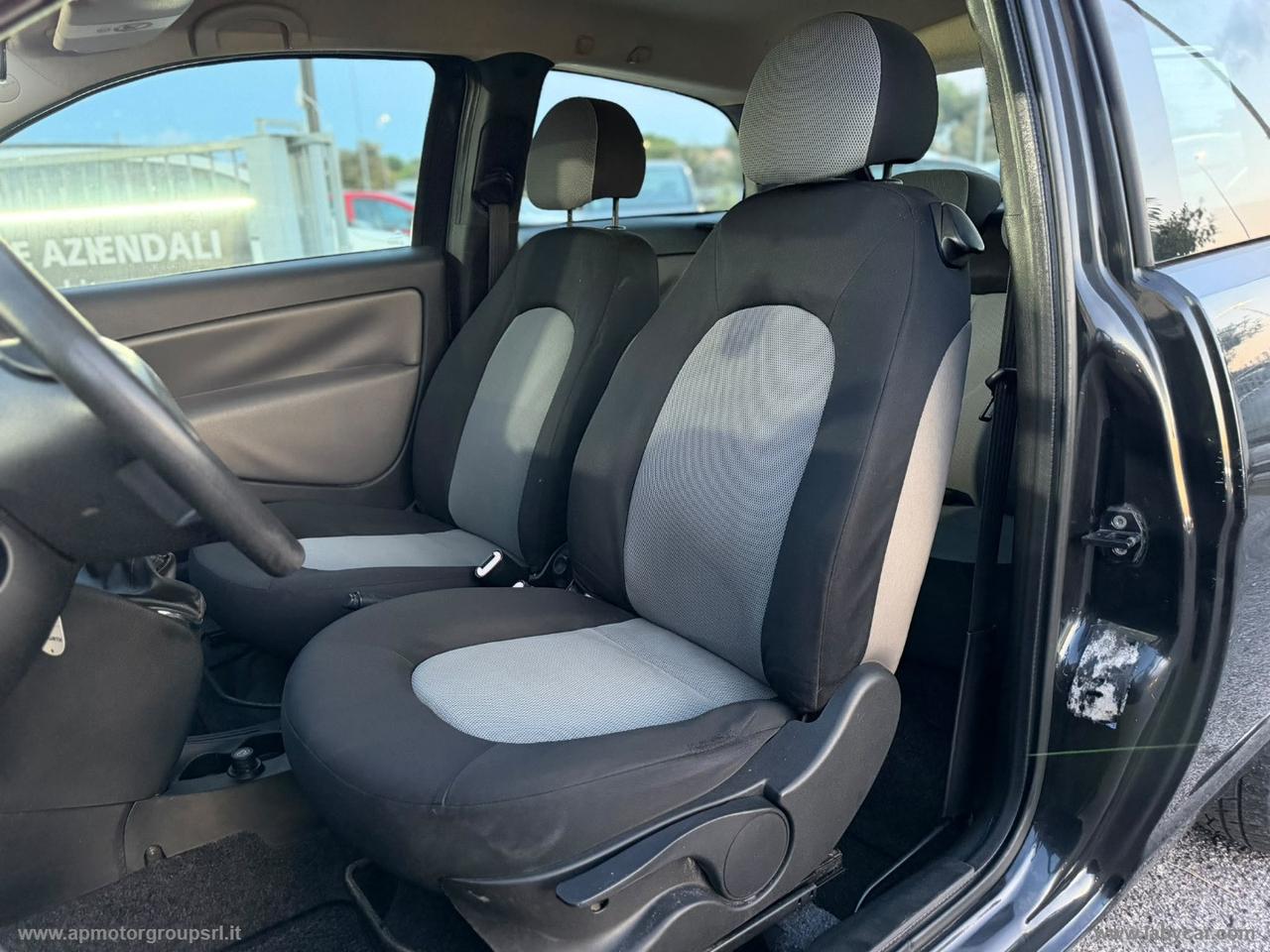 LANCIA Ypsilon 1.2 Argento
