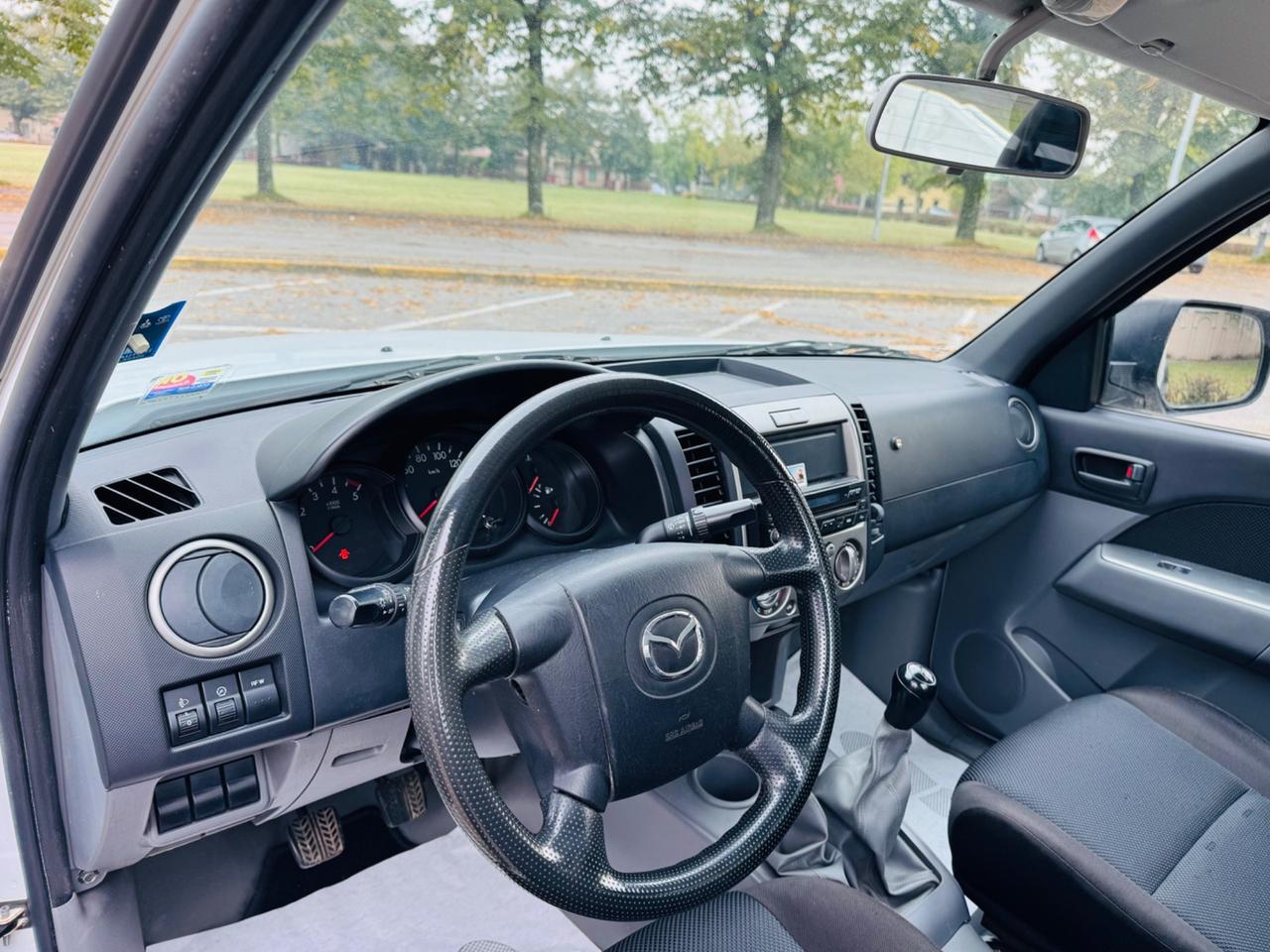 Mazda BT-50 2.5 TD cat 4x2 Single Cab Hot Pick-up