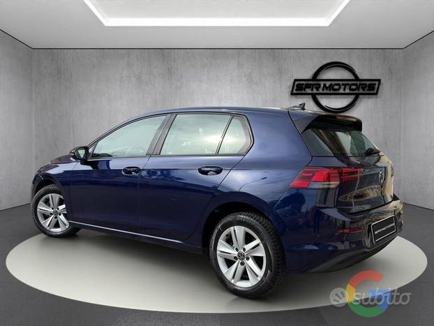 Volkswagen Golf Life 2.0 150cv dsg - PROMO/IV...