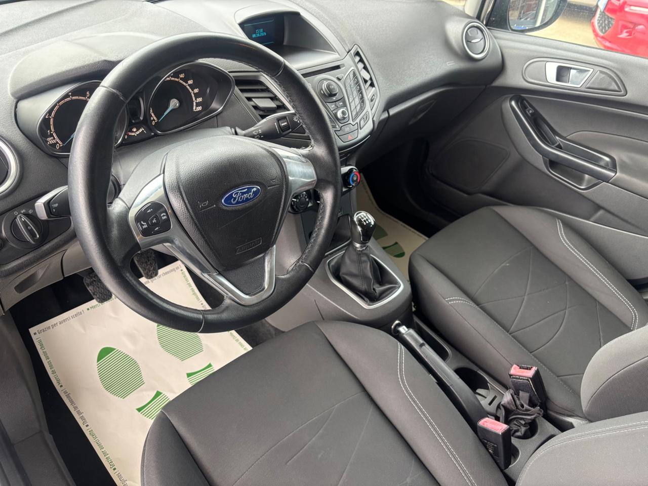 Ford Fiesta 1.4 5p. Bz.- GPL Titanium
