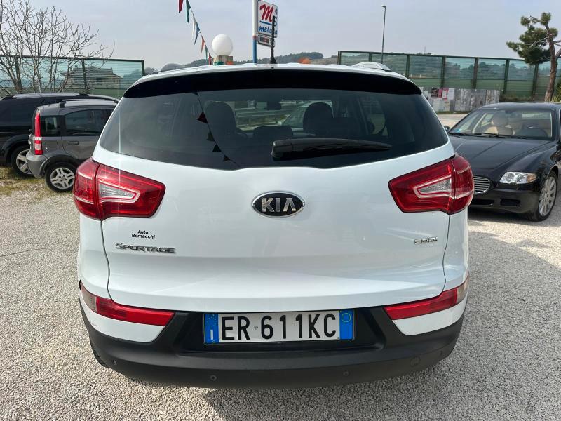 Kia Sportage 1.7 crdi Plus 2wd