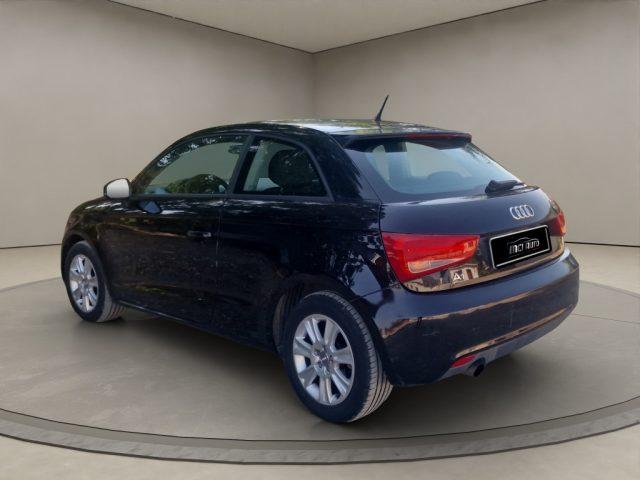 AUDI A1 1.6 TDI 105 CV Attraction