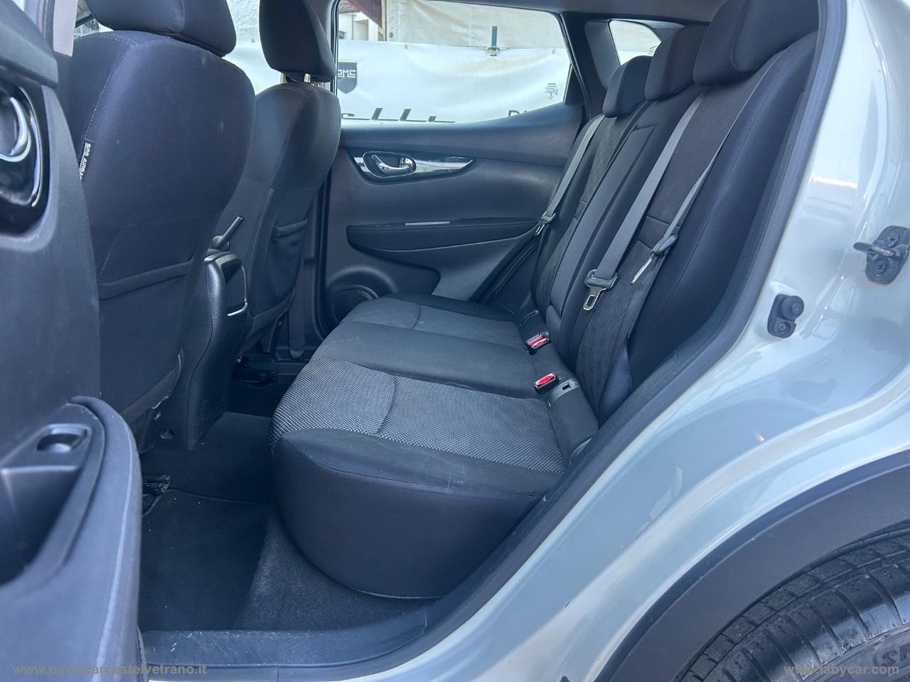 NISSAN Qashqai 1.5 dCi N-Vision