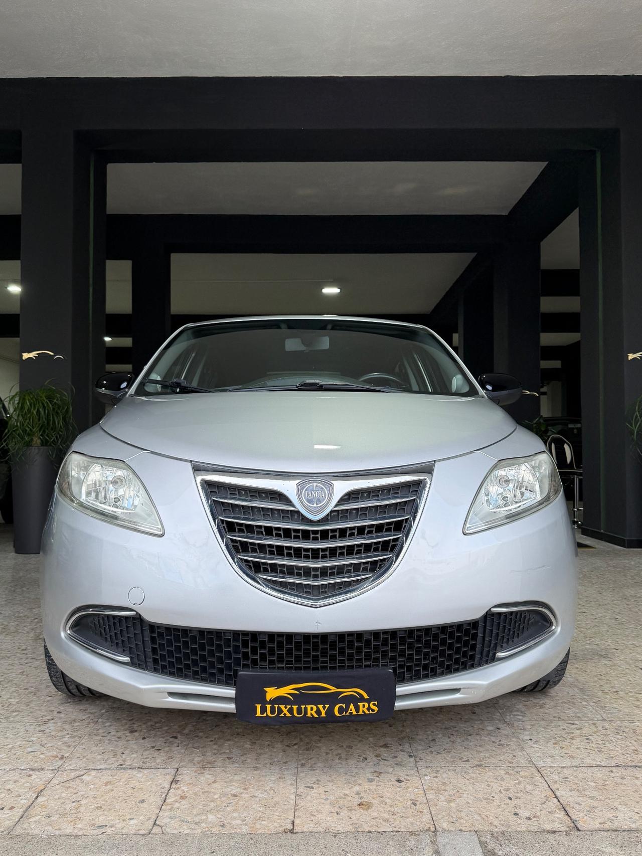 Lancia Ypsilon 1.2 69 CV 100 MILA KM