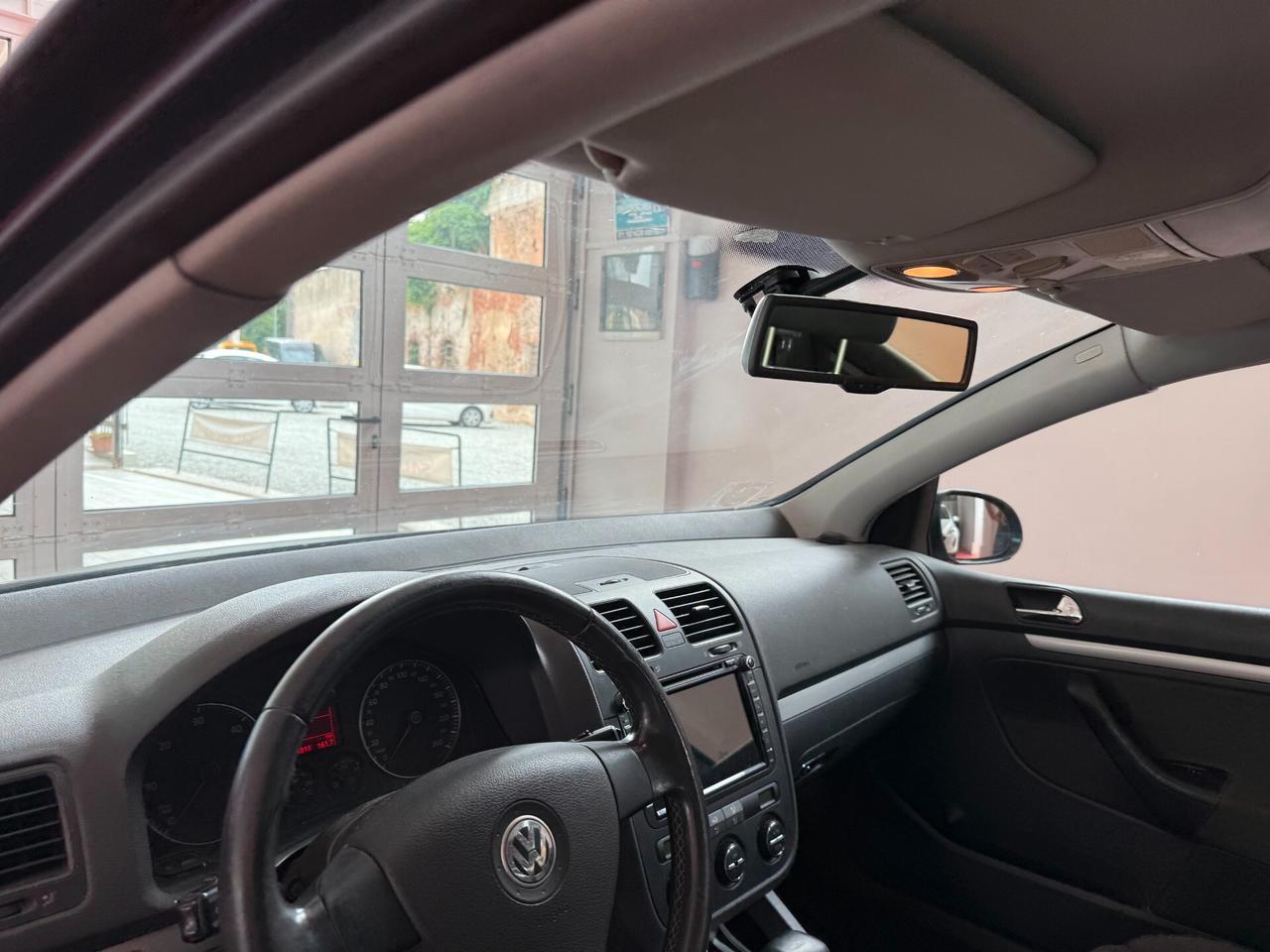 Volkswagen Golf 2.0 16V TDI 5p. Comfortline